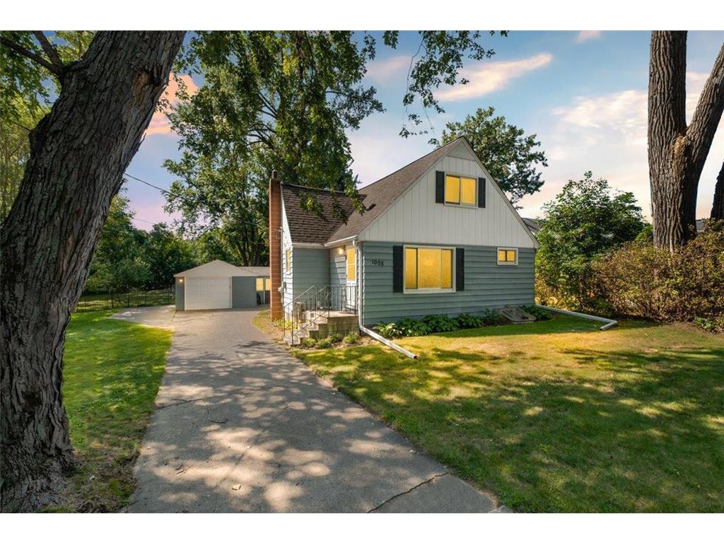 1008 Burke Avenue W Roseville MN 55113 6781312 image1