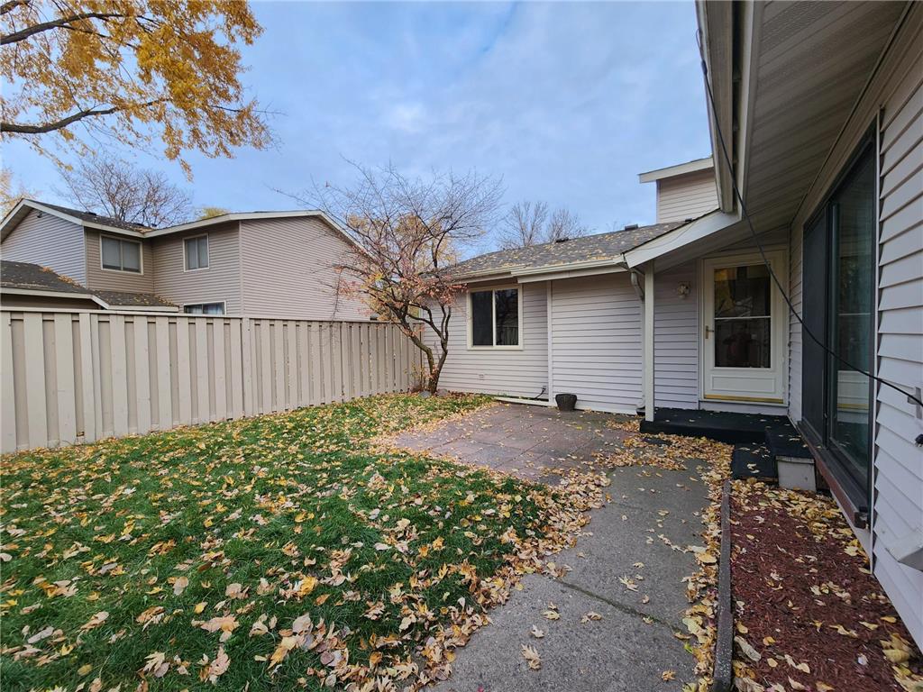 1008 Carmel Court Shoreview MN 55126 7024088 image19