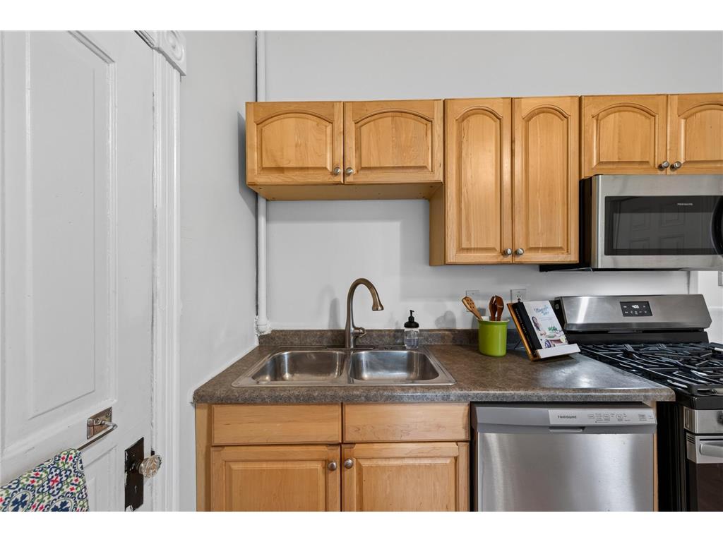 1008 Cook Avenue E Saint Paul MN 55106 7064961 image14