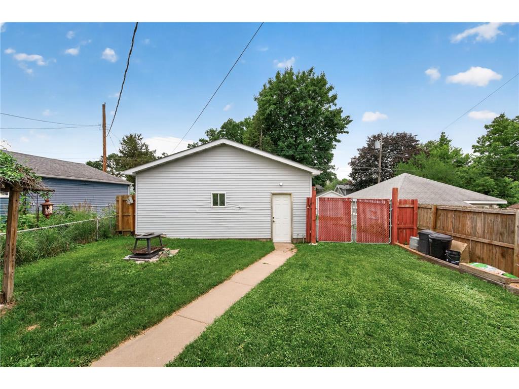 1008 Cook Avenue E Saint Paul MN 55106 7064961 image37