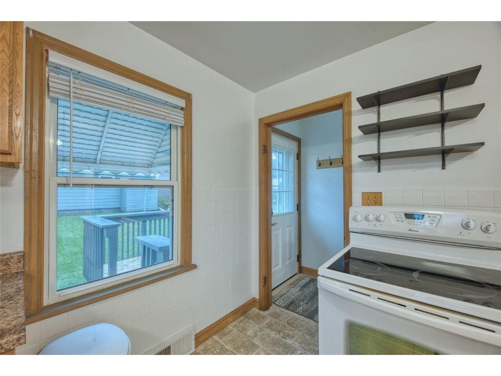 1008 Douglas Avenue Eveleth MN 55734 7058302 image10