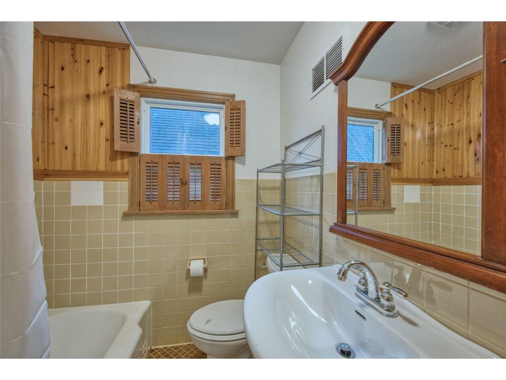 1008 Douglas Avenue Eveleth MN 55734 7058302 image14