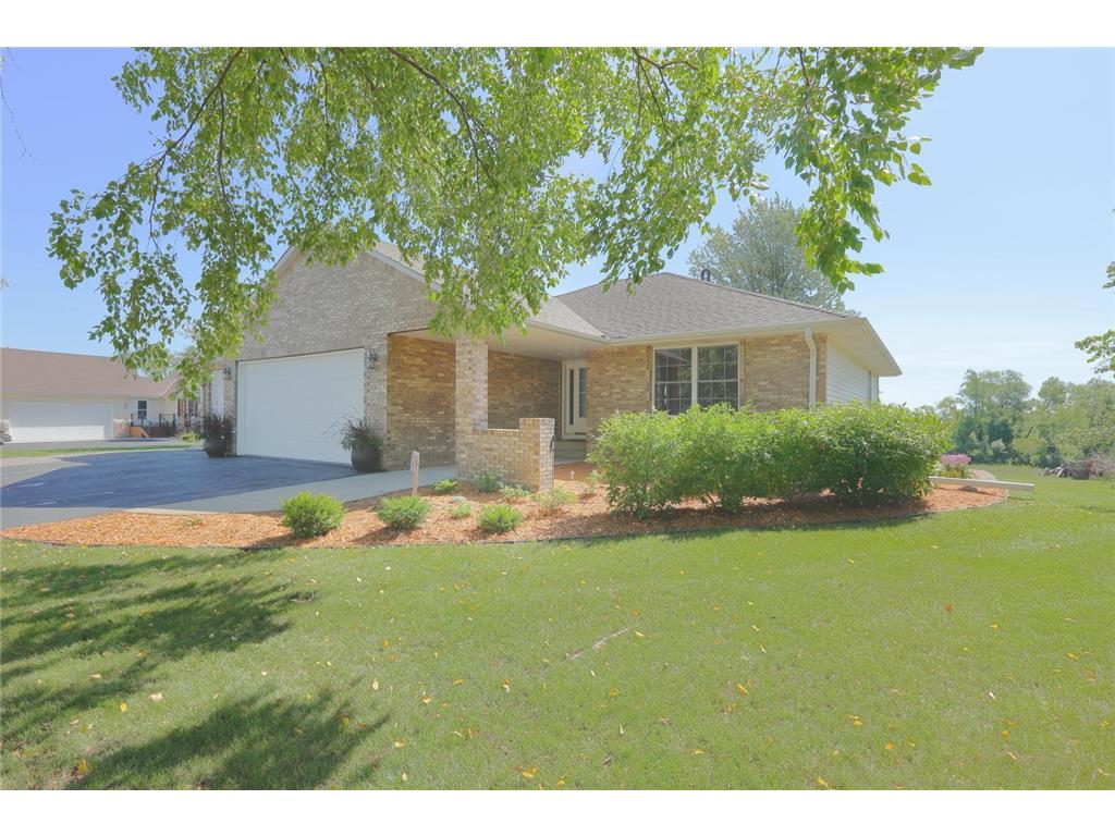 1008 Fairway Boulevard, Howard Lake, MN, 55349 MLS 6418784 Edina