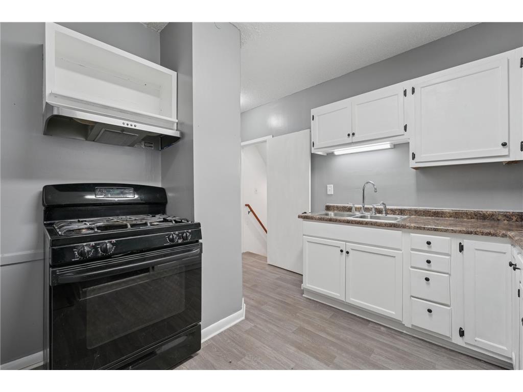 1008 Lowry Avenue N Minneapolis MN 55411 7081889 image7