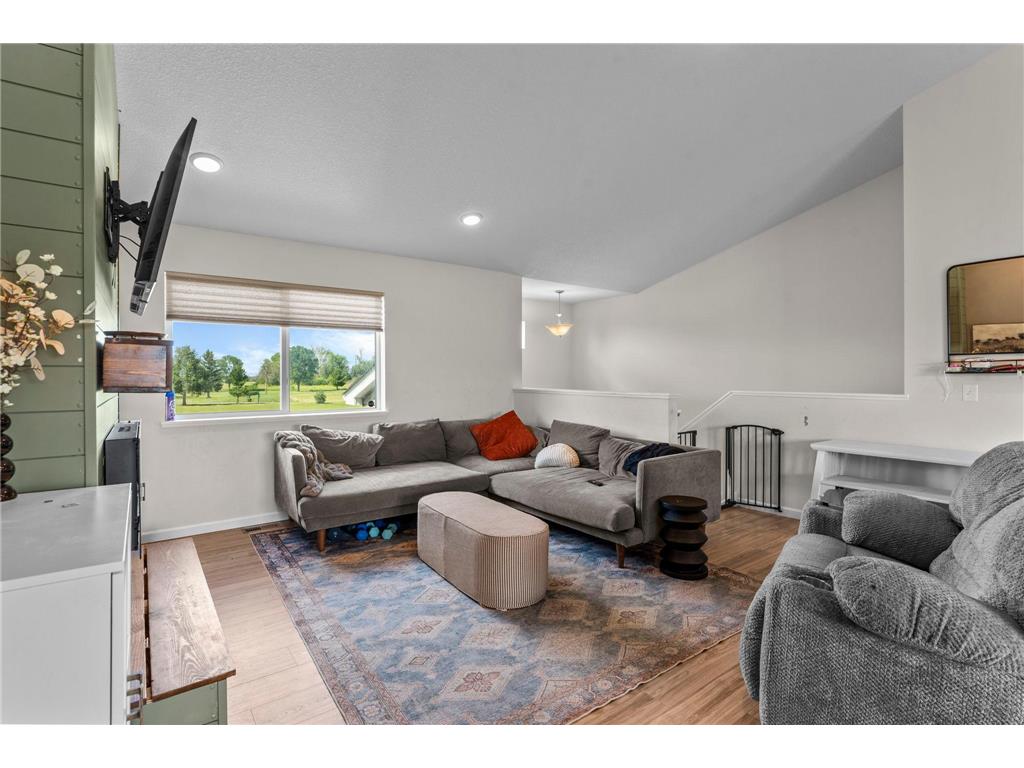 1008 Mulberry Avenue NE Montgomery MN 56069 7092515 image17