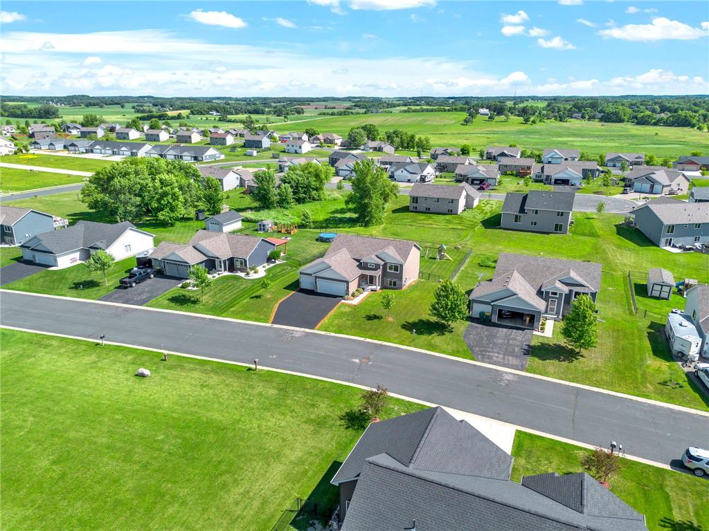 1008 Mulberry Avenue NE Montgomery MN 56069 7092515 image2