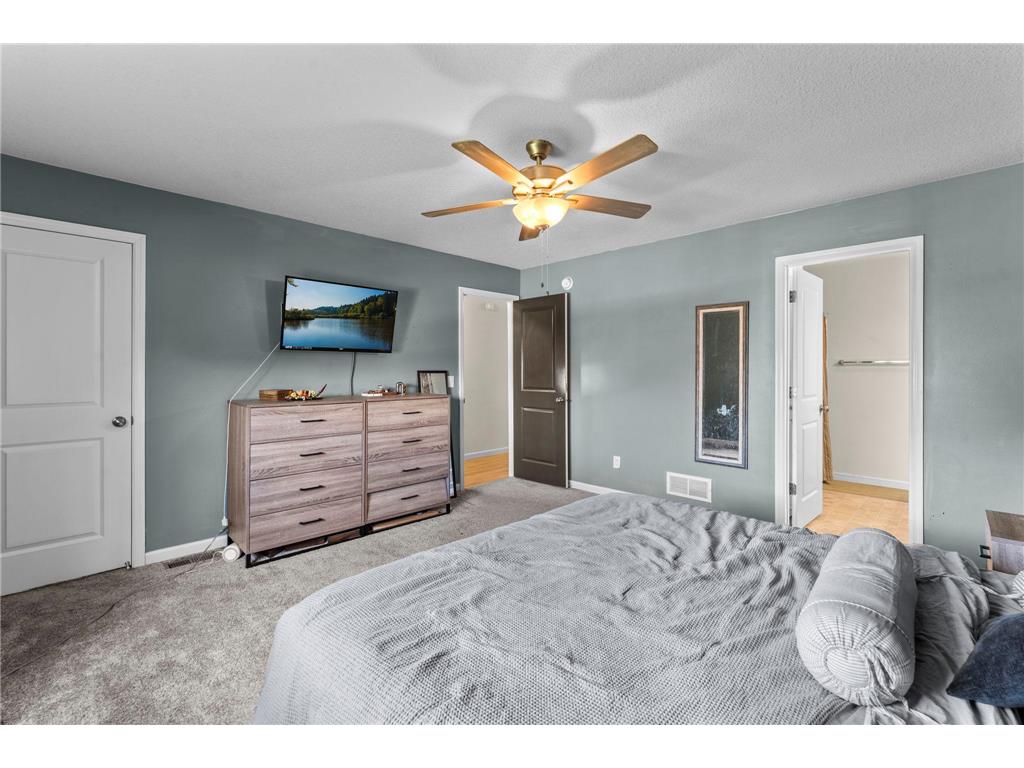 1008 Mulberry Avenue NE Montgomery MN 56069 7092515 image26