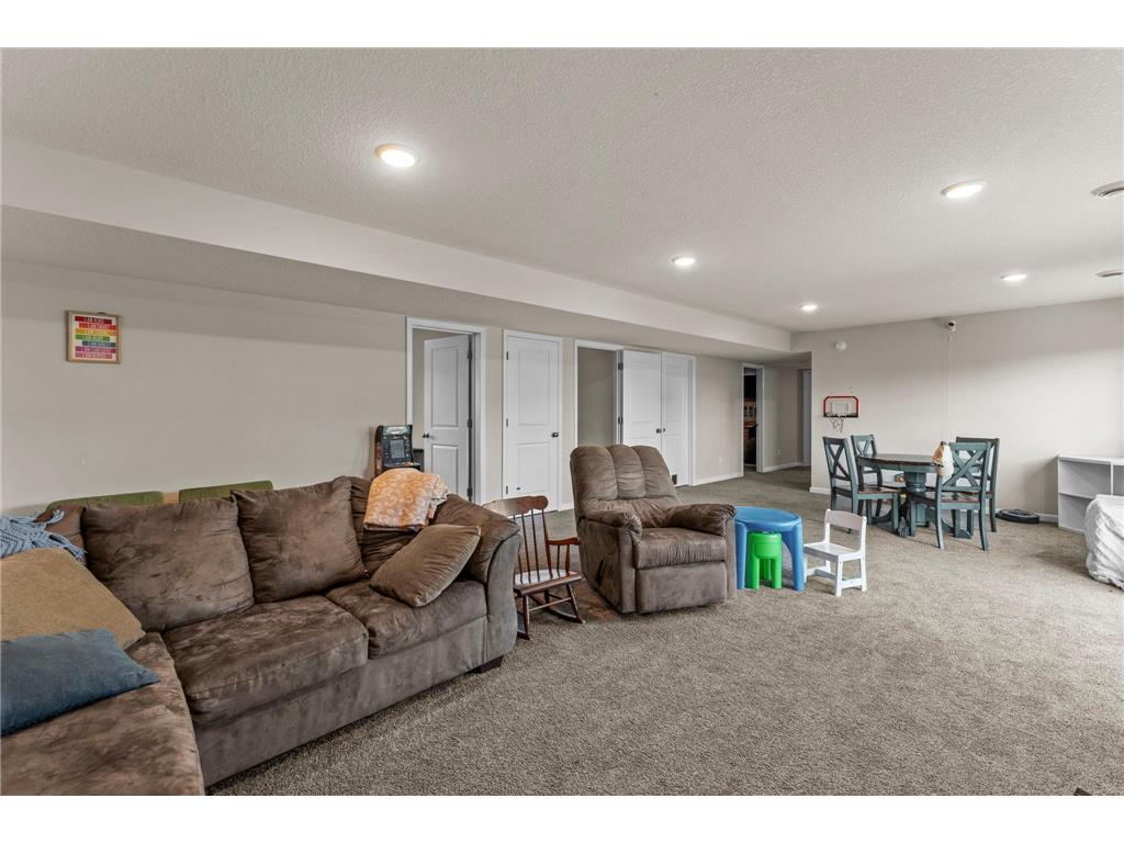 1008 Mulberry Avenue NE Montgomery MN 56069 7092515 image36