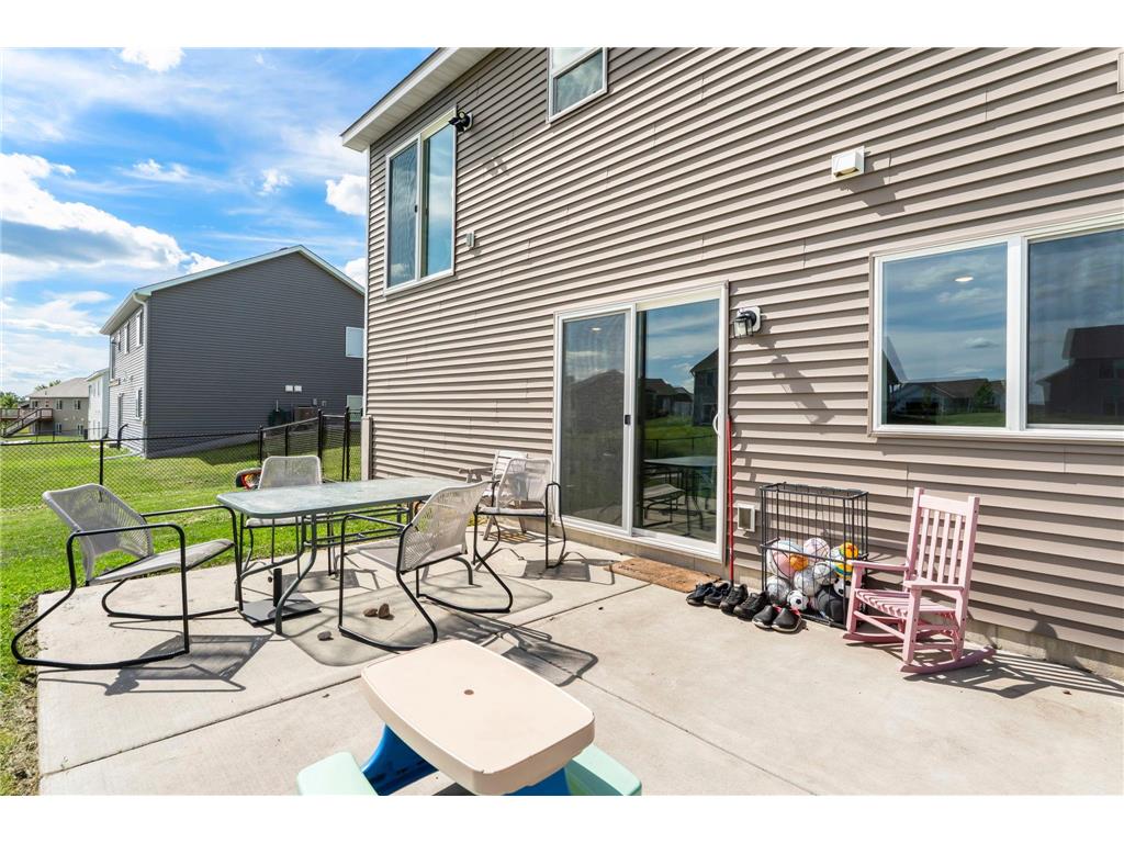 1008 Mulberry Avenue NE Montgomery MN 56069 7092515 image46