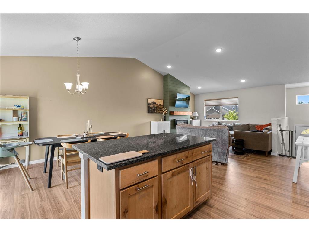 1008 Mulberry Avenue NE Montgomery MN 56069 7092515 image6