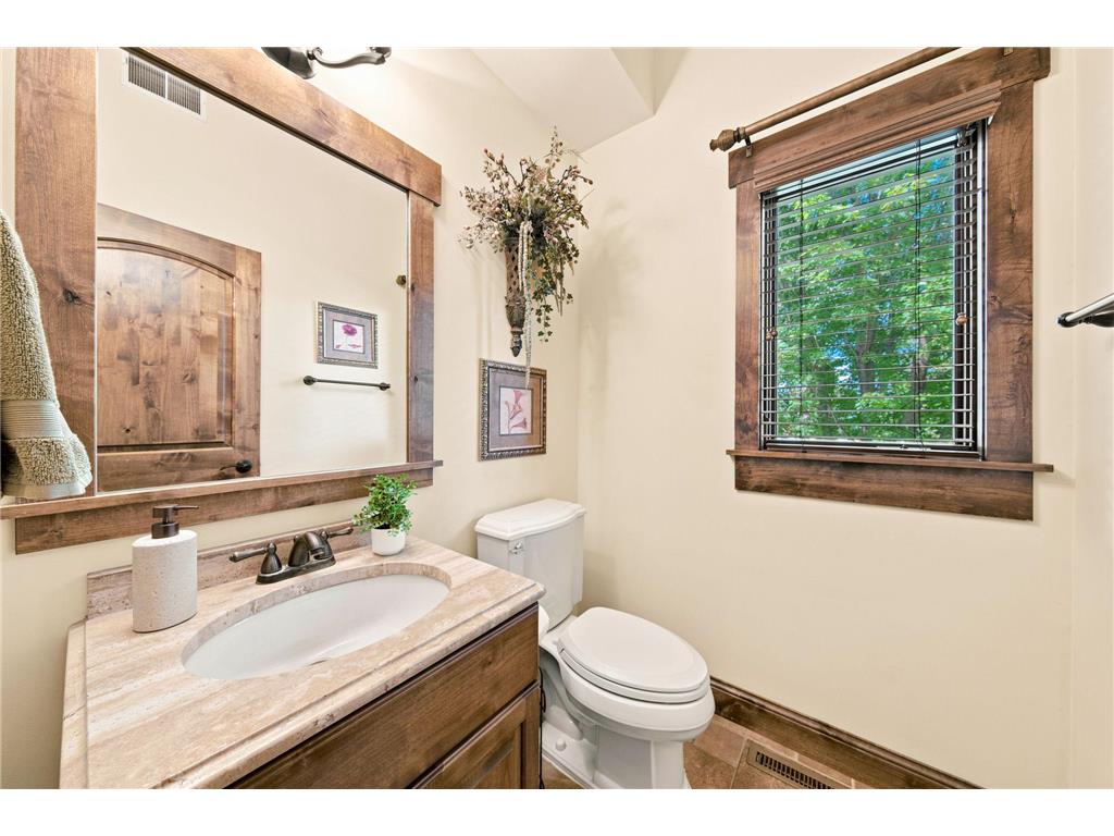 1008 Newhall Drive Faribault MN 55021 7087503 image24