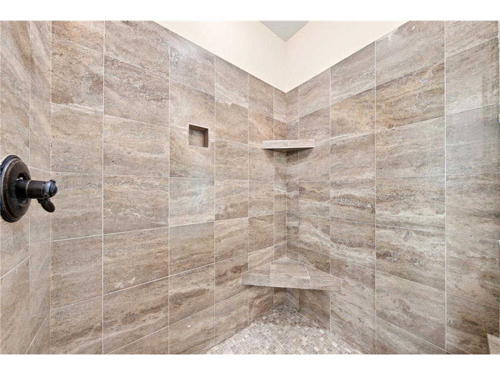 1008 Newhall Drive Faribault MN 55021 7087503 image32