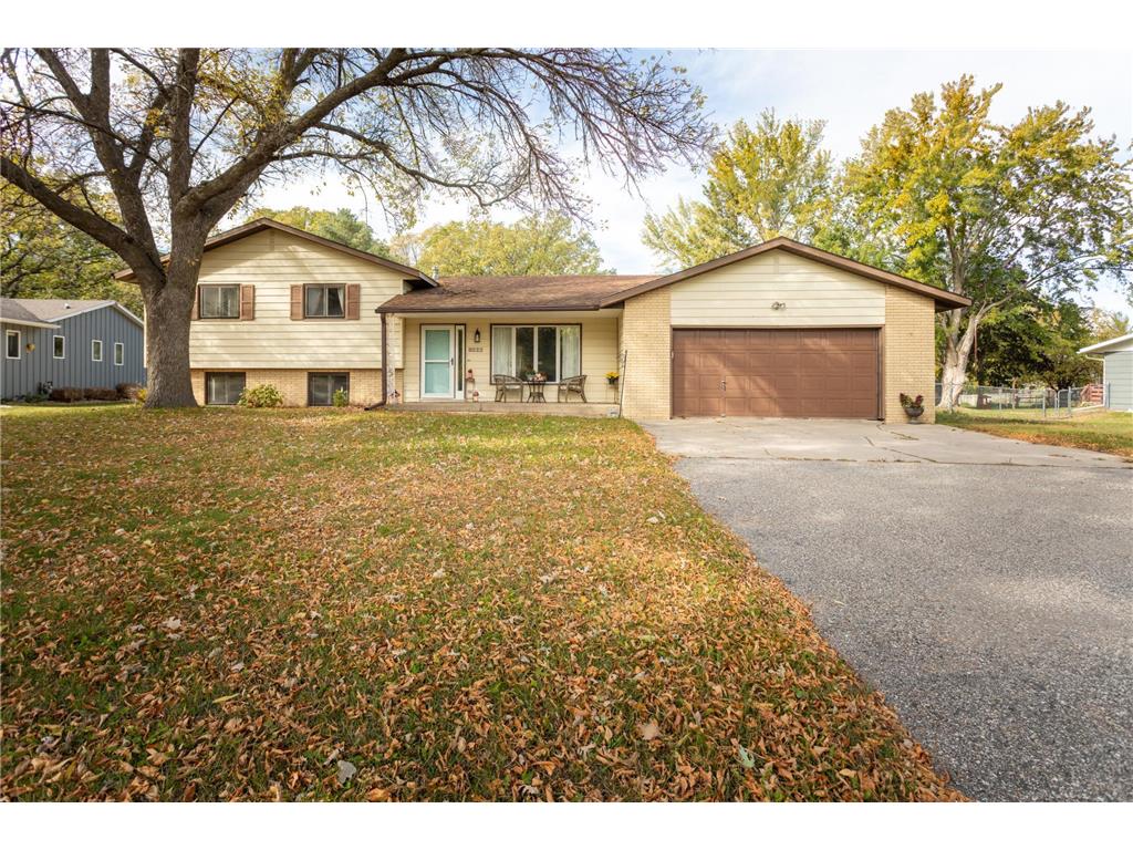 1008 Park Place NE Alexandria MN 56308 6447795 image1