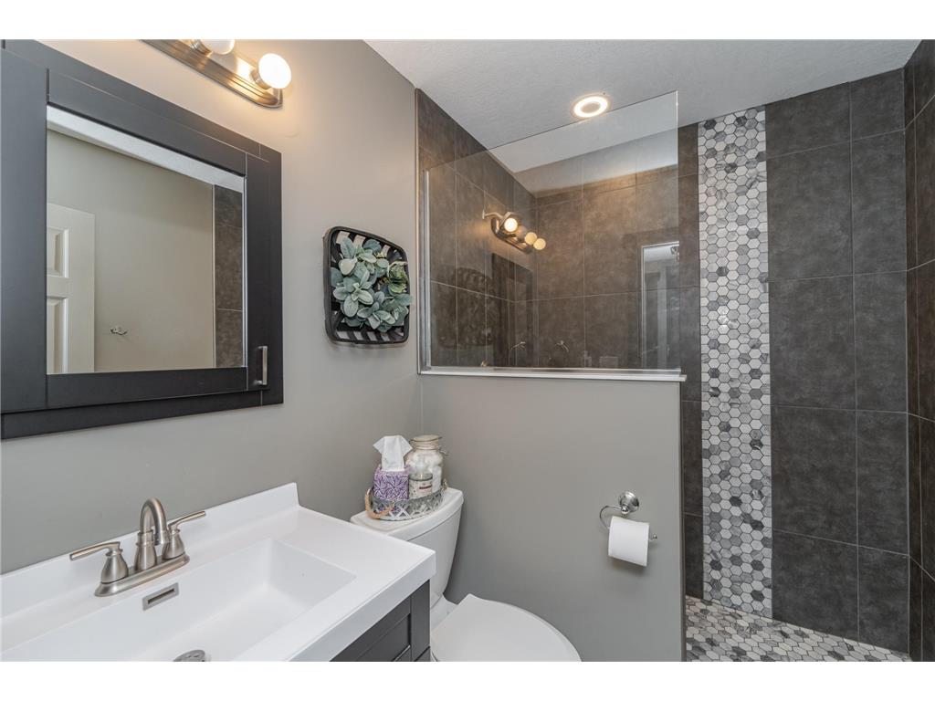 1008 Southern Woods Place SW Rochester MN 55902 7041628 image31
