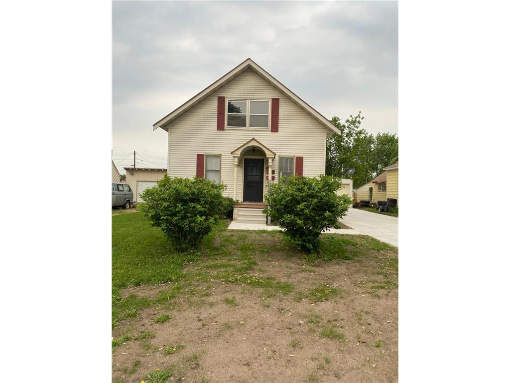 1008 W 2nd Street Winona MN 55987 6730425 image1