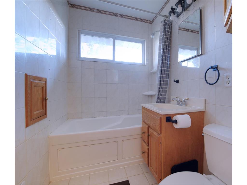 1008 W 80 1/2 Street Bloomington MN 55420 6805664 image14