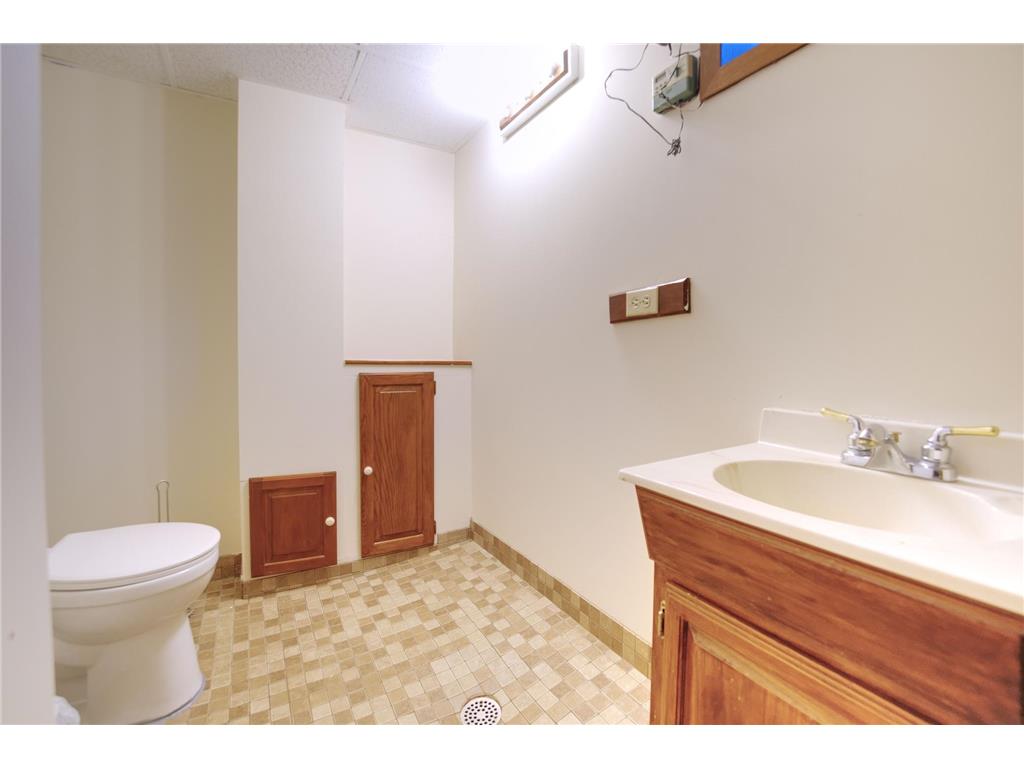 1008 W 80 1/2 Street Bloomington MN 55420 6805664 image15