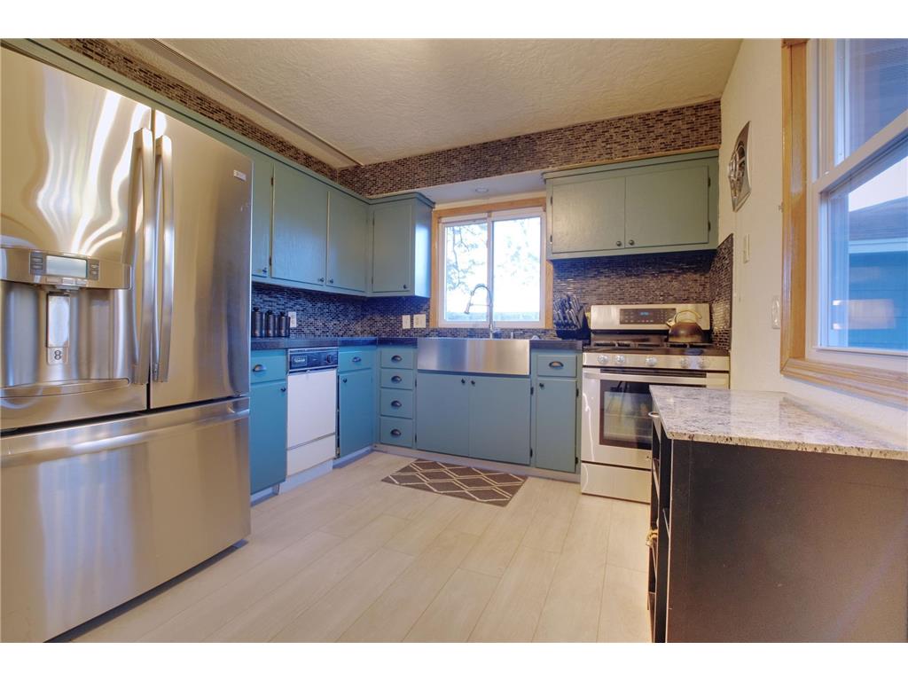 1008 W 80 1/2 Street Bloomington MN 55420 6805664 image4