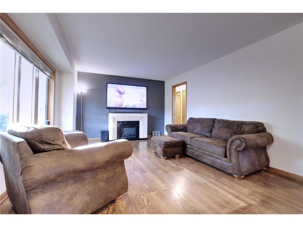 1008 W 80 1/2 Street Bloomington MN 55420 6805664 image5