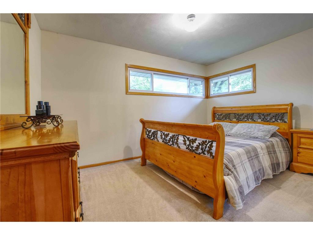 1008 W 80 1/2 Street Bloomington MN 55420 7077005 image12