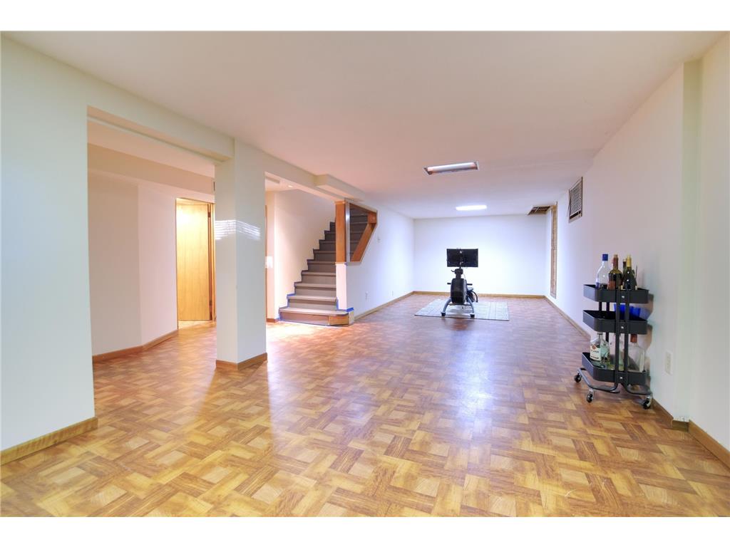 1008 W 80 1/2 Street Bloomington MN 55420 7077005 image15