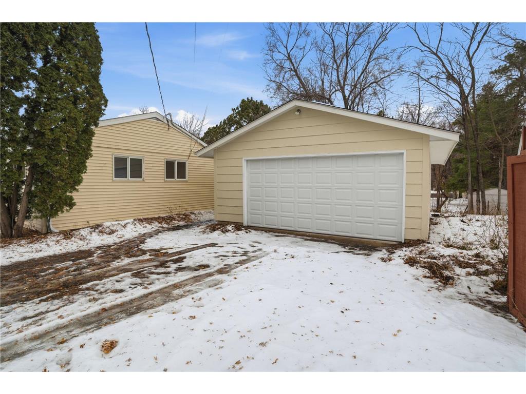1008 W 89th Street Bloomington MN 55420 7001429 image14