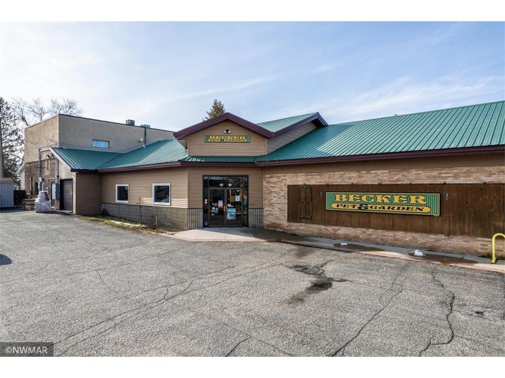 1008 Washington Avenue, Detroit Lakes, MN, 56501 MLS 6182527 Edina