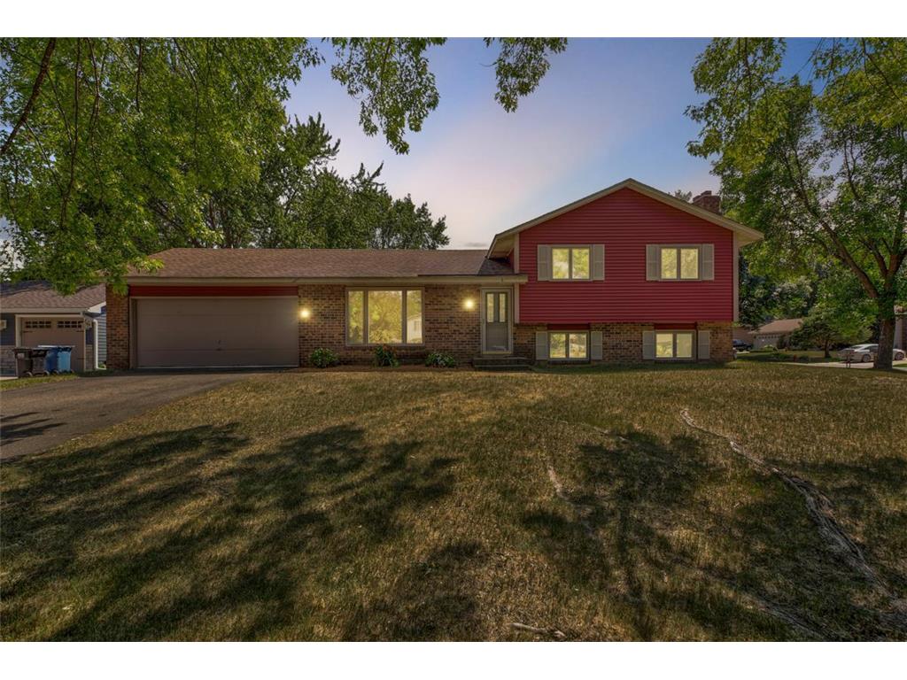 10087 108th Avenue N Maple Grove MN 55369 6405436 image1