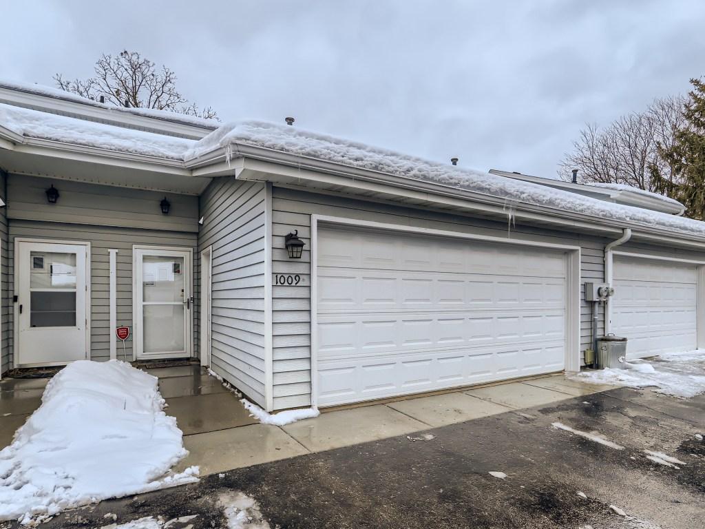 1009 124th Circle NW Coon Rapids MN 55448 6339998 image1