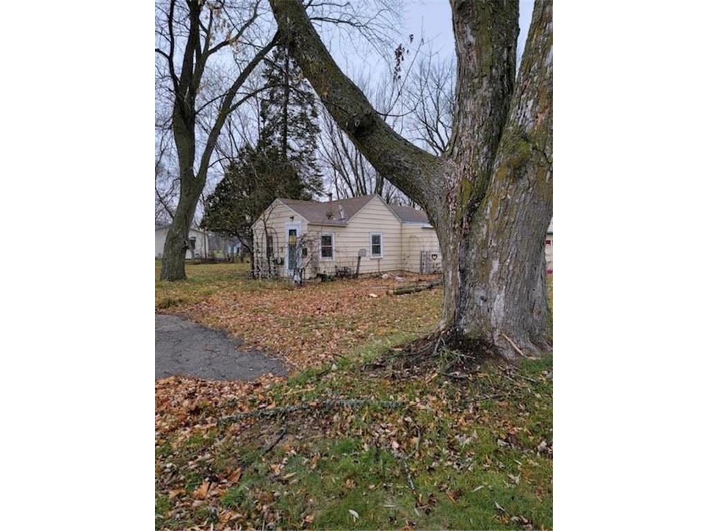 1009 17th Avenue NE Austin MN 55912 6469839 image1