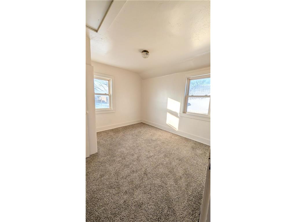 1009 4th Avenue NE Austin MN 55912 7014132 image8