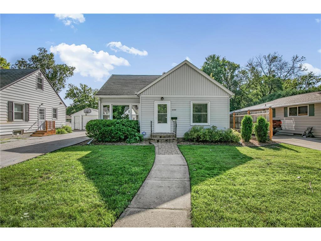 1009 4th Street SW Willmar MN 56201 6763029 image1