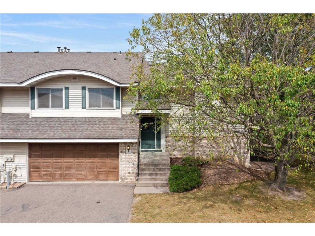 1009 Aston Circle Burnsville MN 55337 6605582 image1