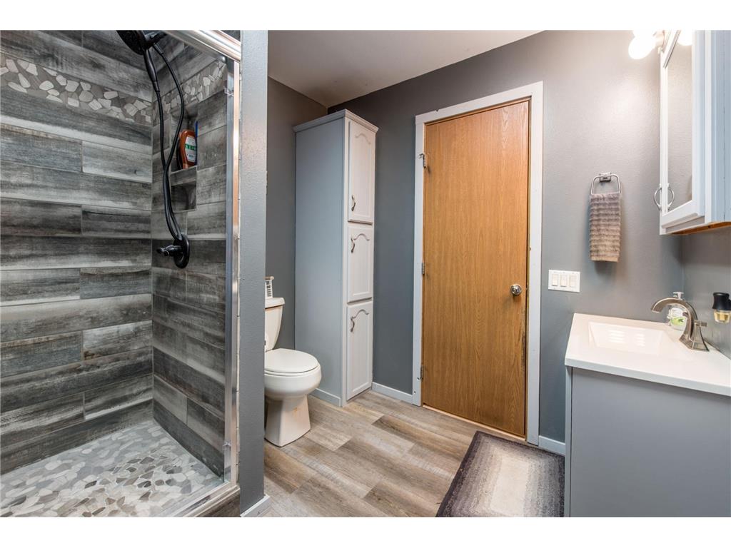 1009 County Road 10 NE Osakis MN 56360 - Osakis 7102057 image25