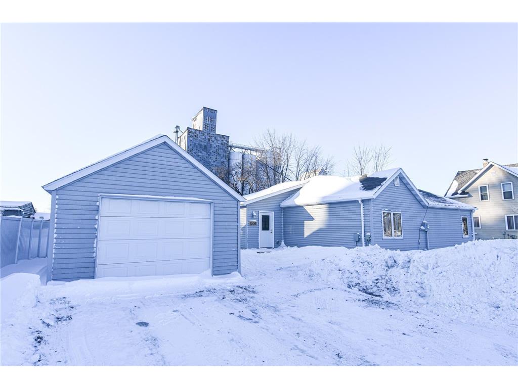 1009 Dewey Avenue N Thief River Falls MN 56701 7009556 image28