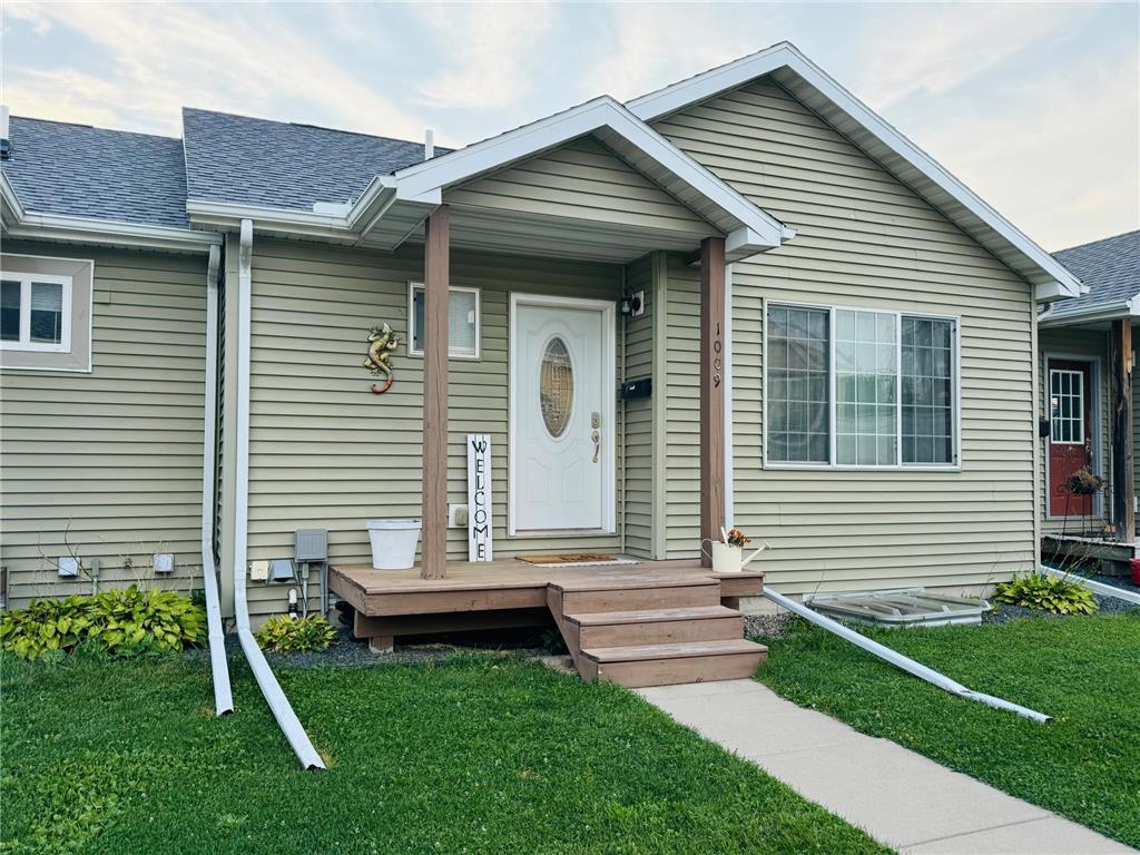 1009 E 4th Street Winona MN 55987 6579466 image1