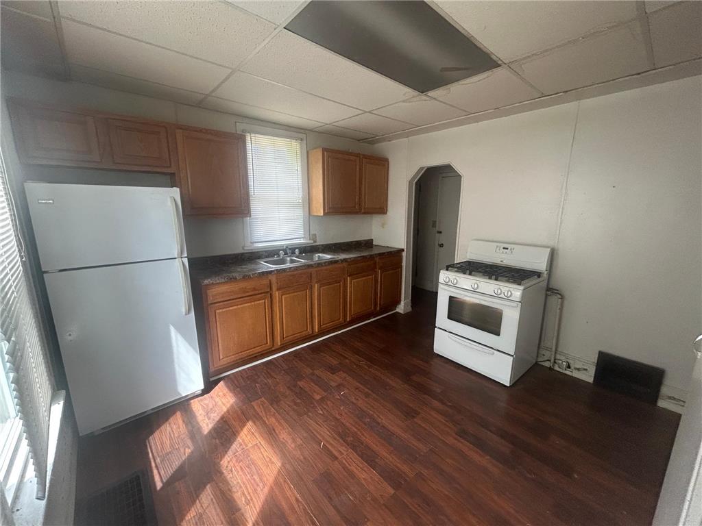 1009 E Center Street Rochester MN 55904 7014543 image12