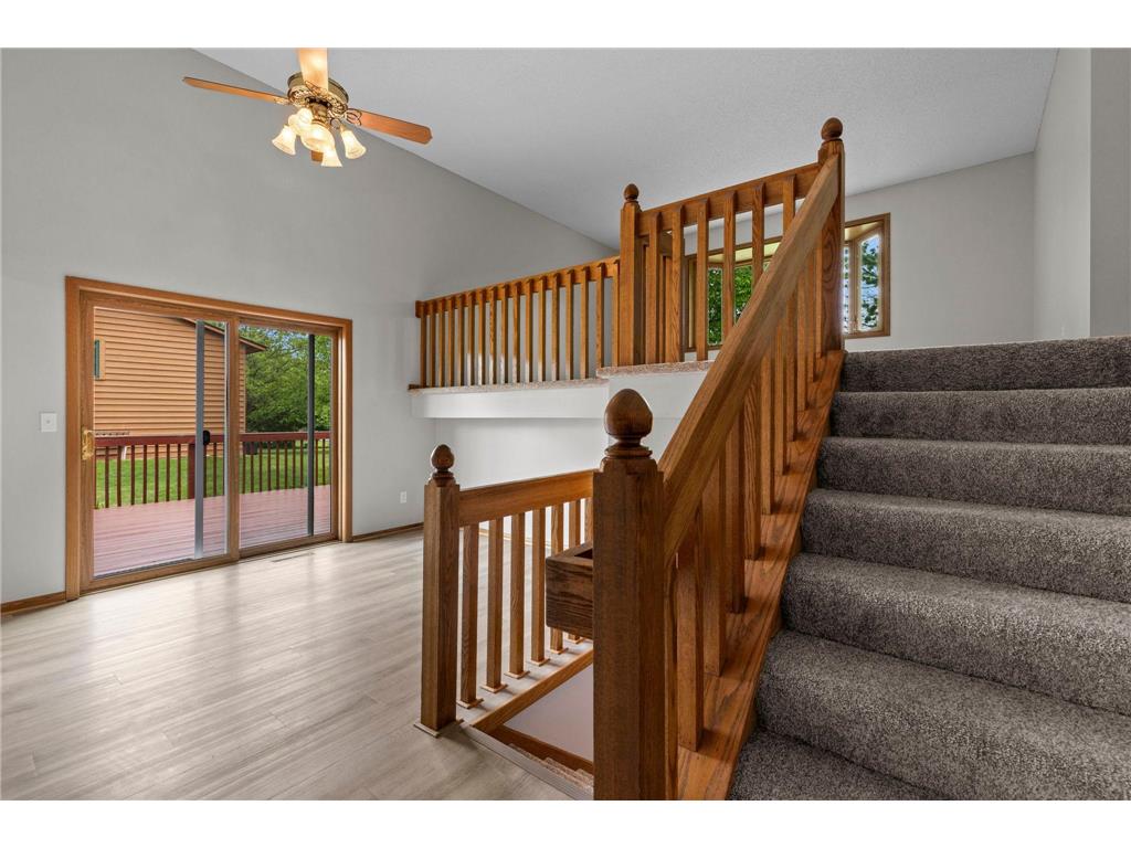 1009 Gramsey Place Burnsville MN 55306 7062967 image17