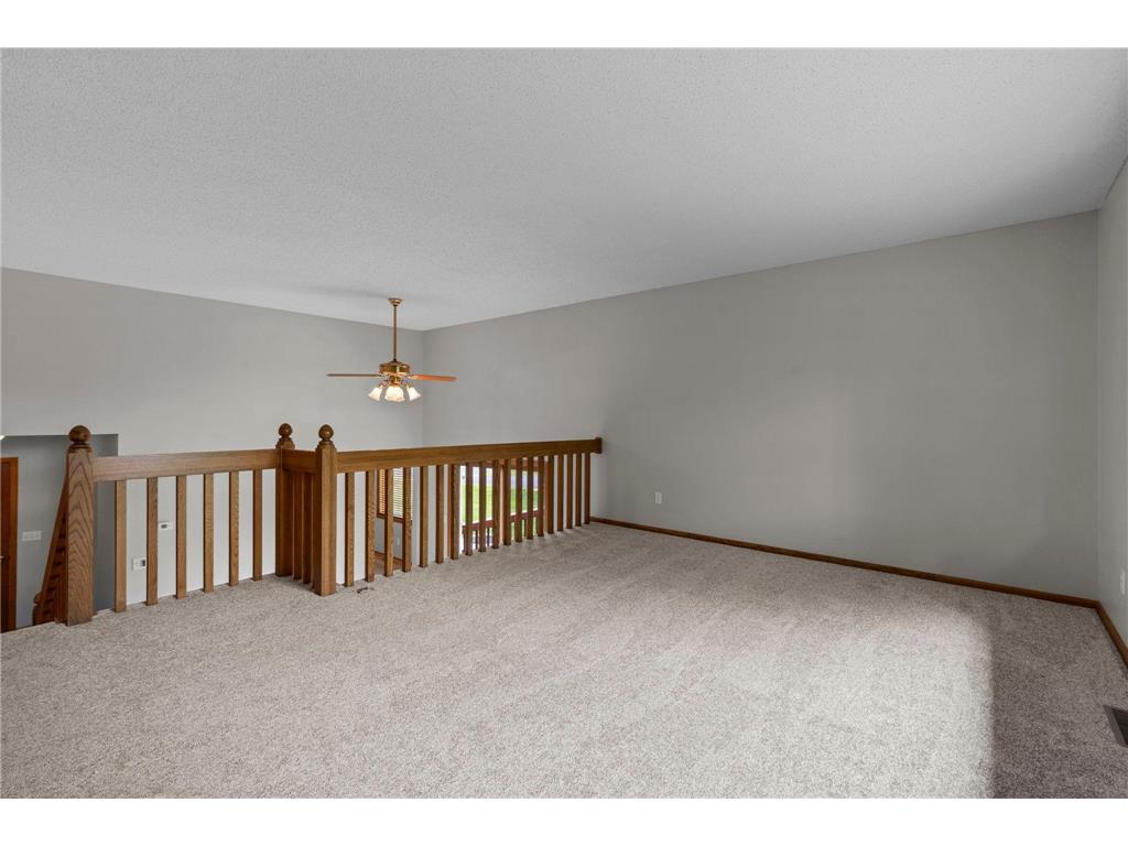 1009 Gramsey Place Burnsville MN 55306 7062967 image20