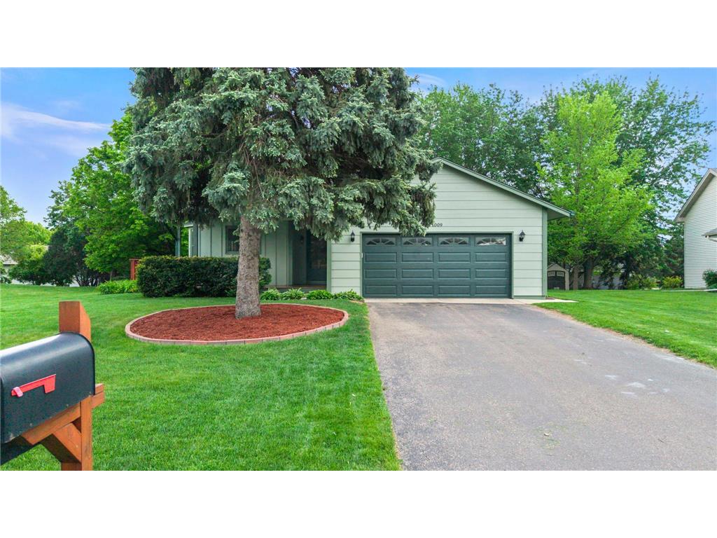 1009 Gramsey Place Burnsville MN 55306 7062967 image3
