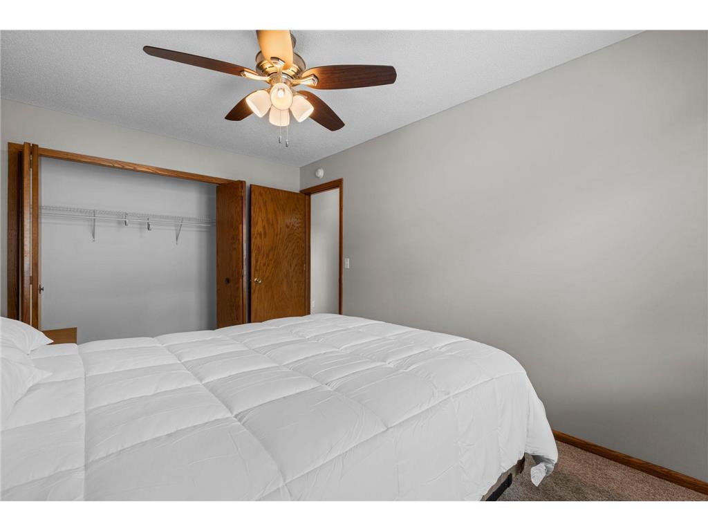 1009 Gramsey Place Burnsville MN 55306 7062967 image30