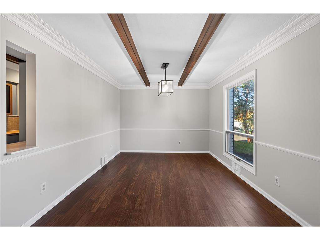 1009 Knob Hill Road Burnsville MN 55337 6802364 image12