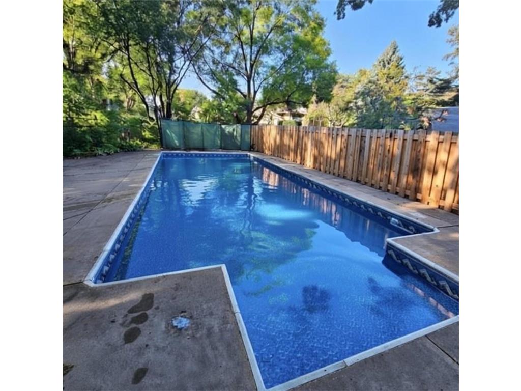 1009 Knob Hill Road Burnsville MN 55337 6802364 image2