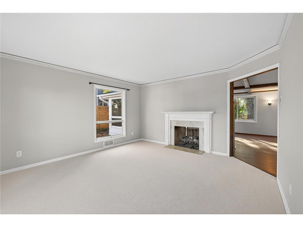 1009 Knob Hill Road Burnsville MN 55337 6802364 image22