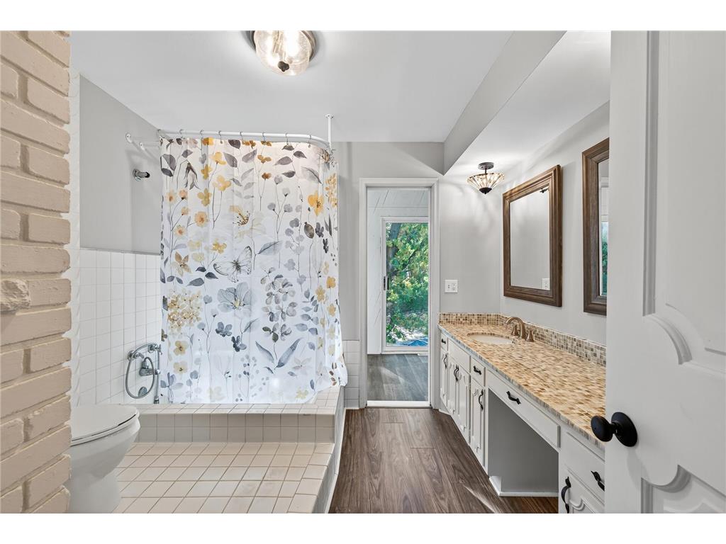 1009 Knob Hill Road Burnsville MN 55337 6802364 image42