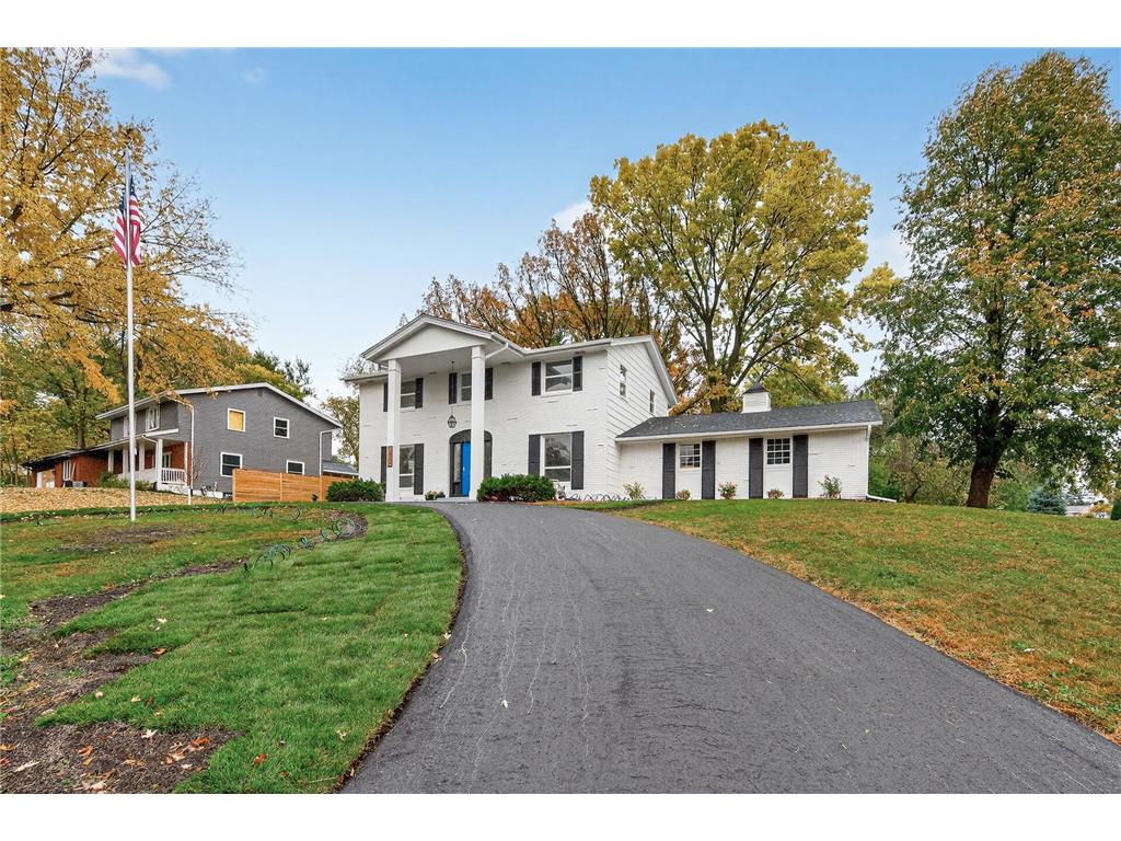 1009 Knob Hill Road Burnsville MN 55337 6802364 image56