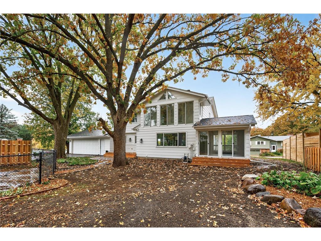 1009 Knob Hill Road Burnsville MN 55337 6802364 image64