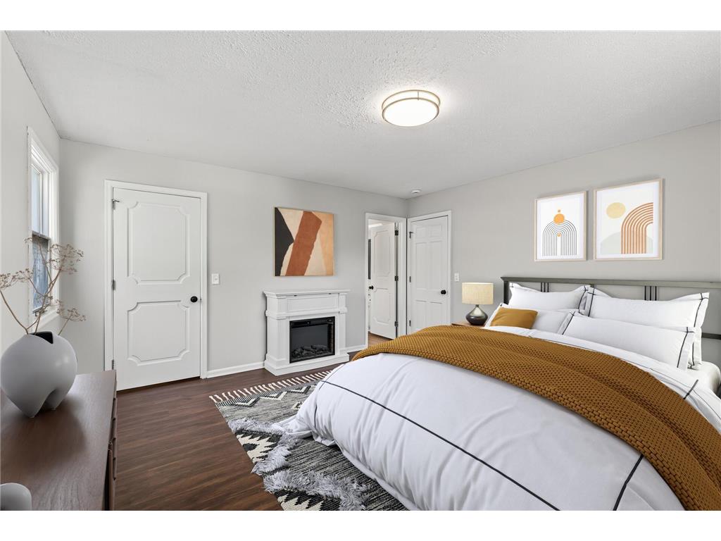 1009 Knob Hill Road Burnsville MN 55337 6802364 image8