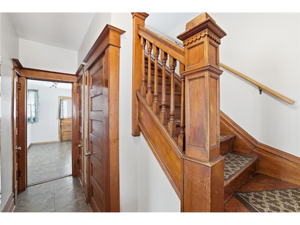 1009 Sherburne Avenue Saint Paul MN 55104 7028173 image17