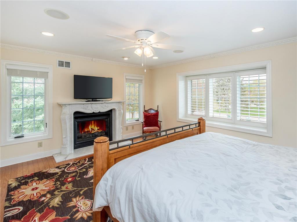 1009 Stratford Road Mendota Heights MN 55118 7066109 image25
